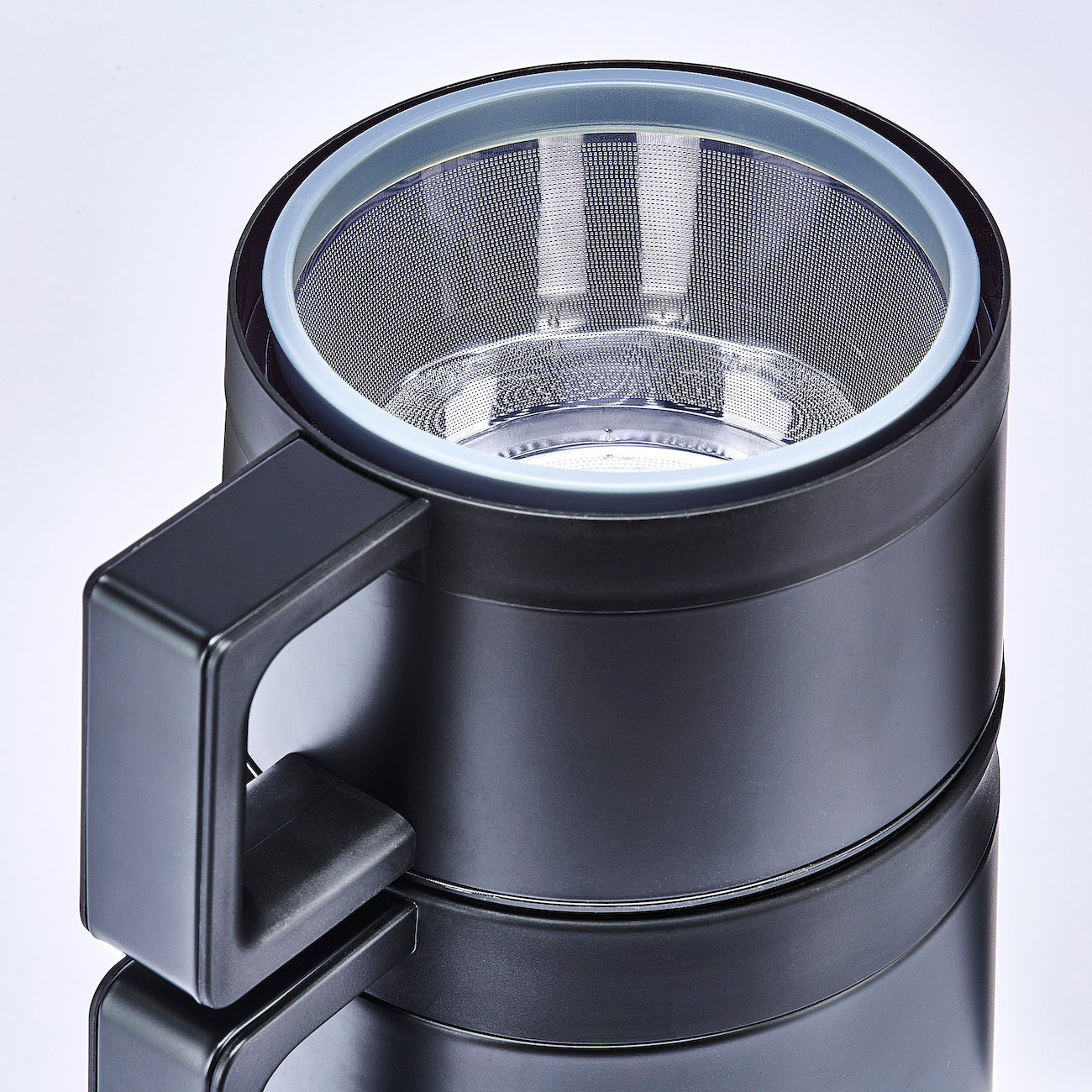 Ein fähiger Korb-Kaffeefilter für das Verhältnis sechs und acht S2